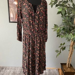 💜 Old Navy Floral Dress